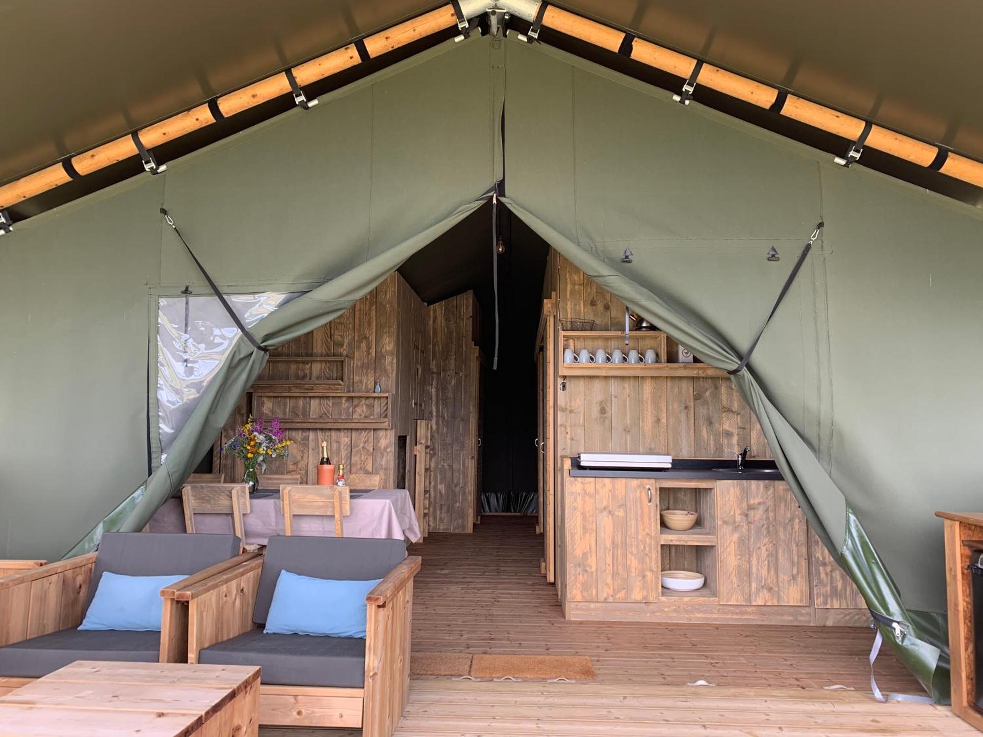 Tente de luxe Safari Tent With A Beautiful View At Lot Sous Toile *