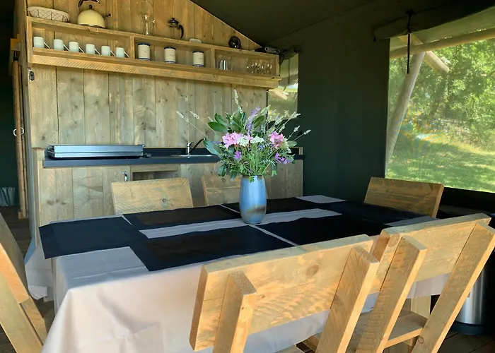 Safari Tent Lodges With A Beautiful View At Lot Sous Toile