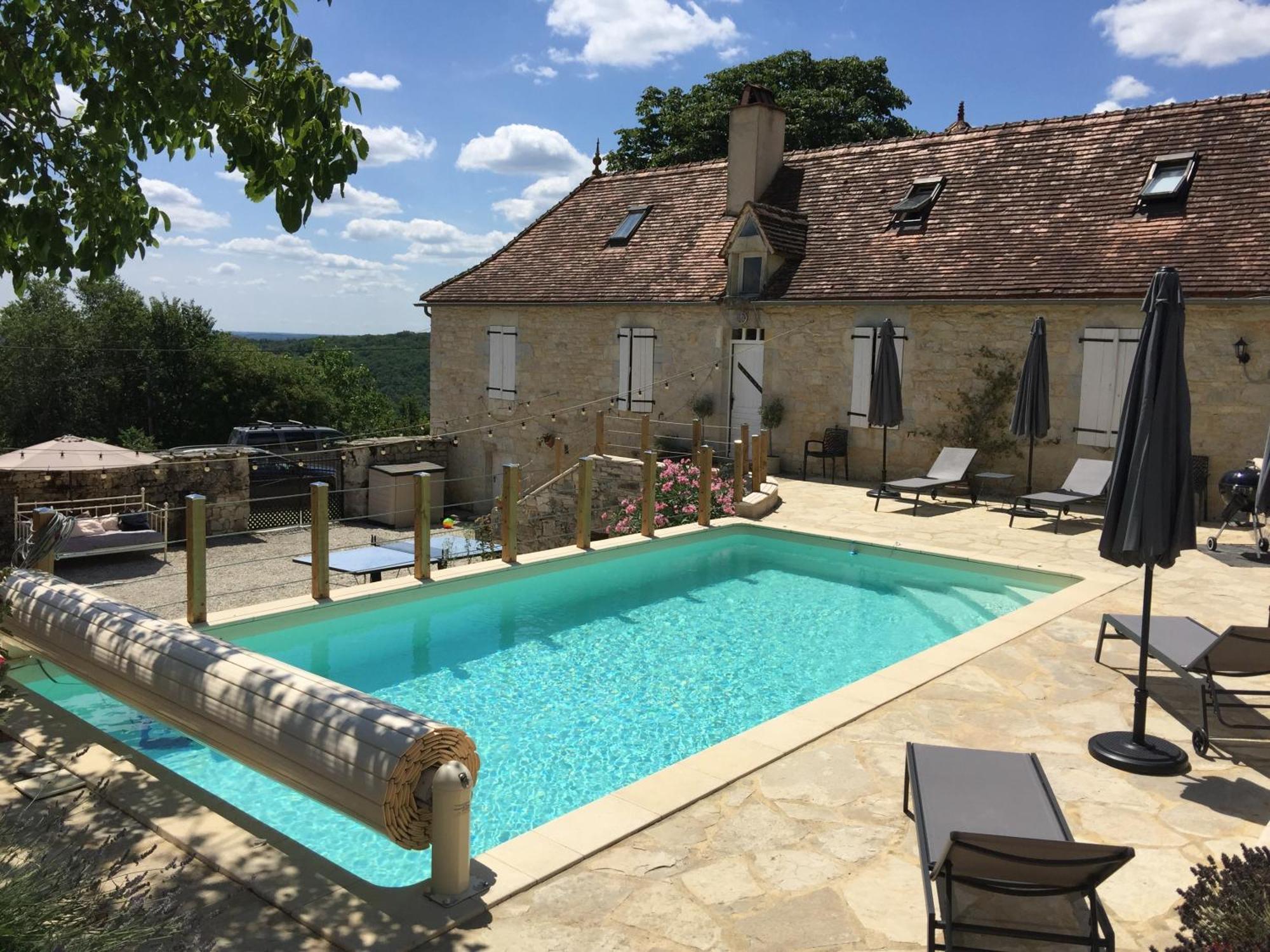 Safari Tent With A Beautiful View At Lot Sous Toile Luxury tent Montamel